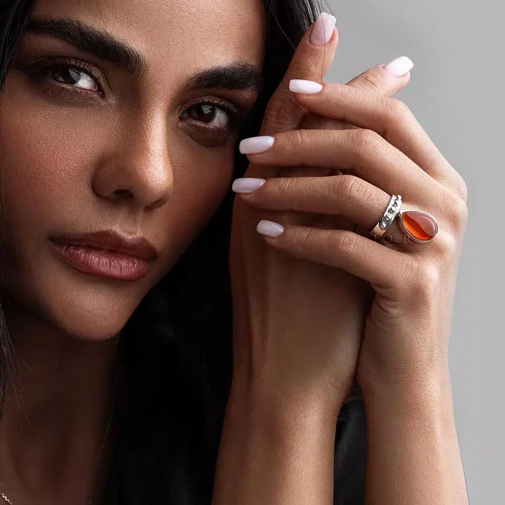 انگشتر نقره اشک عقیق